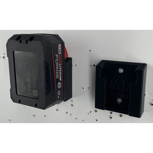 KIBERG Milwaukee M18 Akku Wandhalterung mit Verriegelung | Sichere Batterie-Aufbewahrung für Werkstatt & Transporter