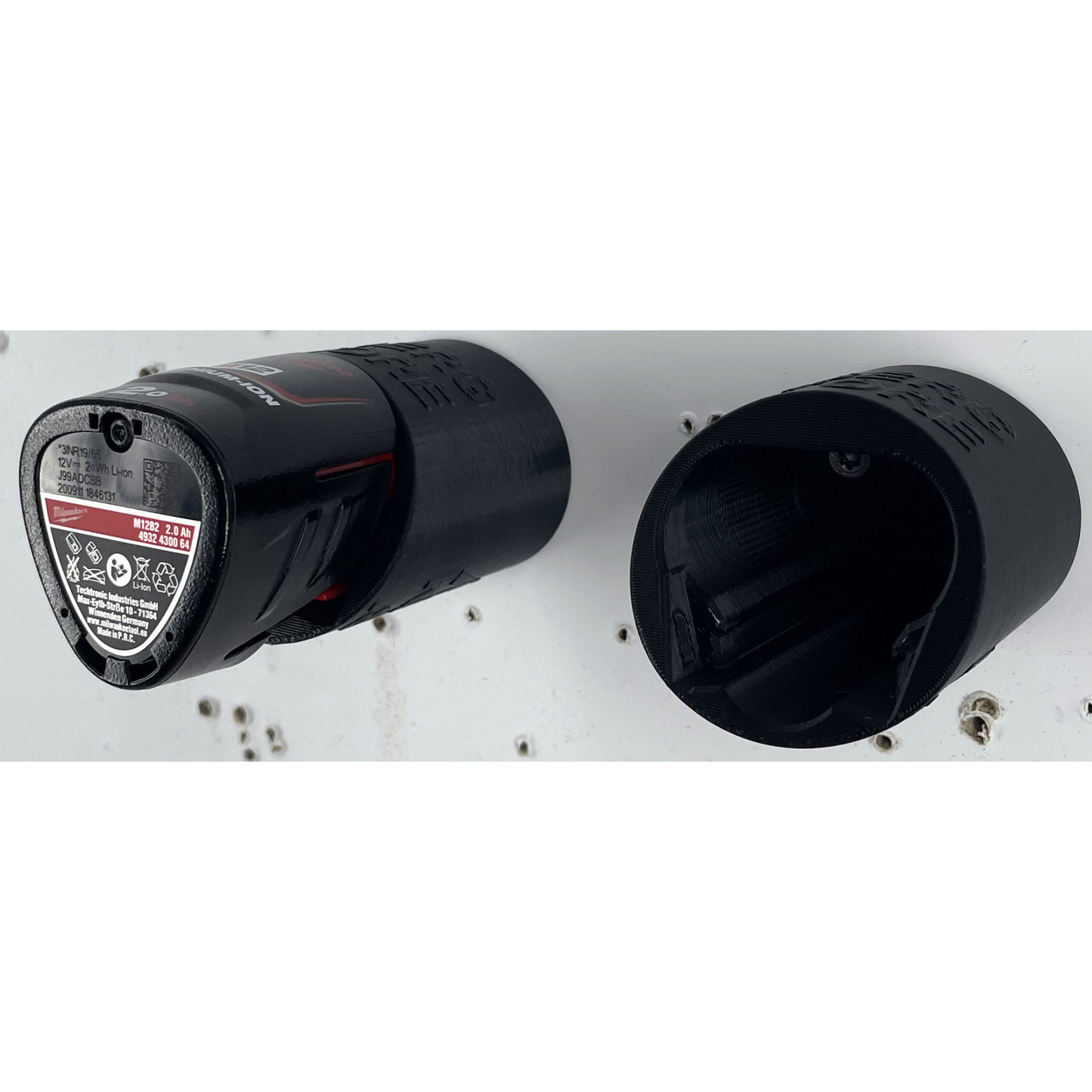 Akku-Wandhalterung für Milwaukee M12 | Click-in-System | Werkstatt & Transporter