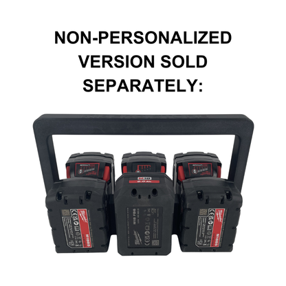 Personalisierter KIBERG Akkuträger für Milwaukee M18 | Wunschtext Gravur | 4 oder 6 Akkus | Geschenk Handwerker