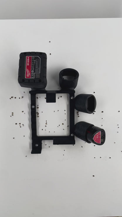 KIBERG Wandhalterung für Milwaukee M12 Ladegerät & Akkus | Slide-In System | M12-18FC & M12-18C | 2 oder 4 Akkuplätze